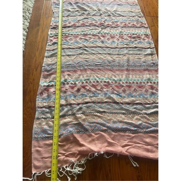 Southwestern Table Runner Aztec Geometric Design 62 X 26 - Picture 4 of 10